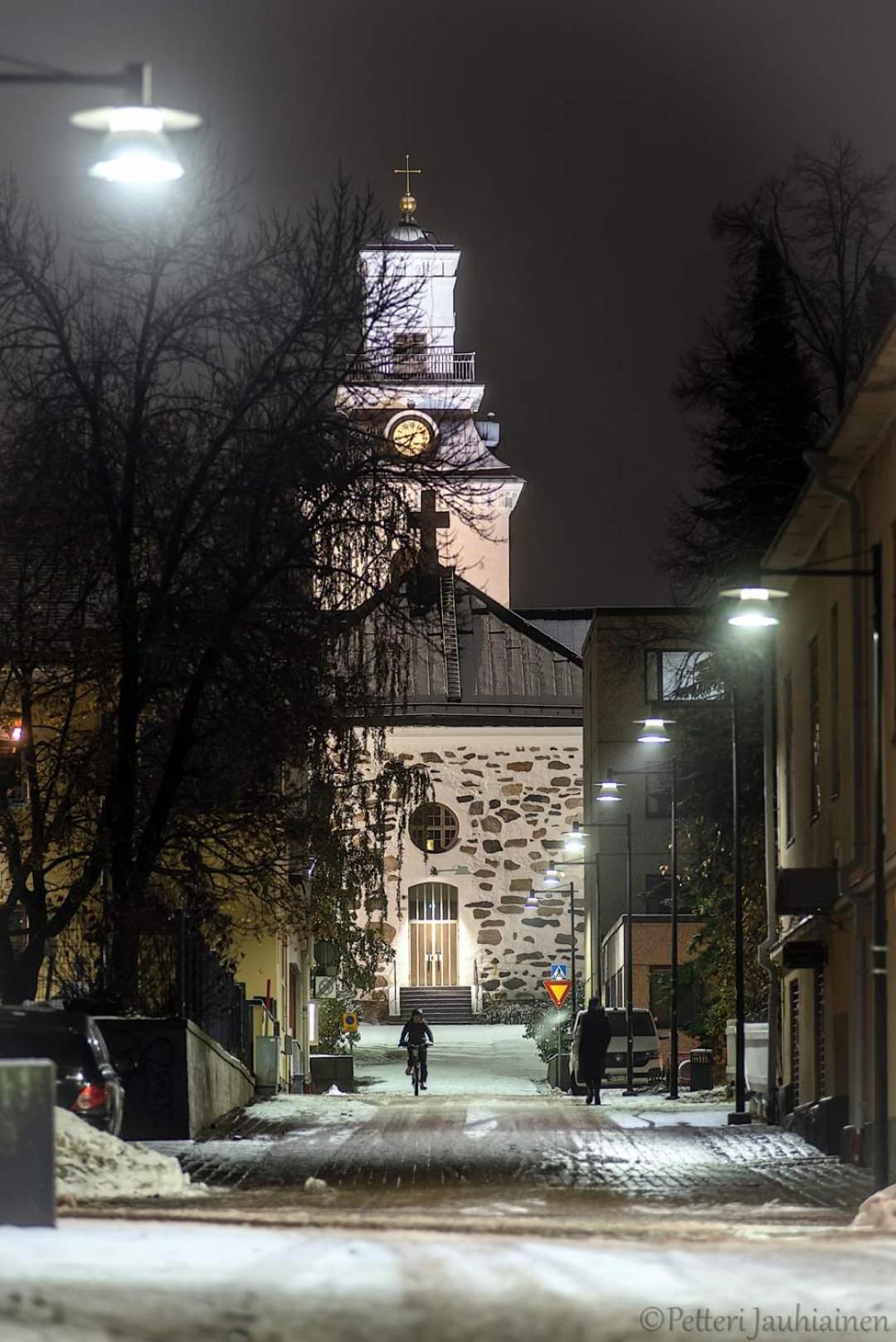 City Apartment Snellmaninkatu 22 B, Ilmainen Kadunvarsipysaekoeinti Kuopio Kültér fotó