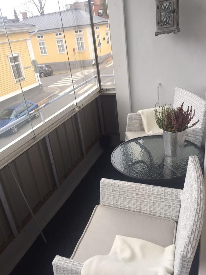City Apartment Snellmaninkatu 22 B, Ilmainen Kadunvarsipysaekoeinti Kuopio Kültér fotó